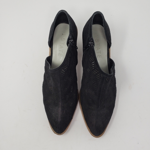 1. State Iddah Black Perforated Cutaway Booties size 10 - Picture 4 of 8